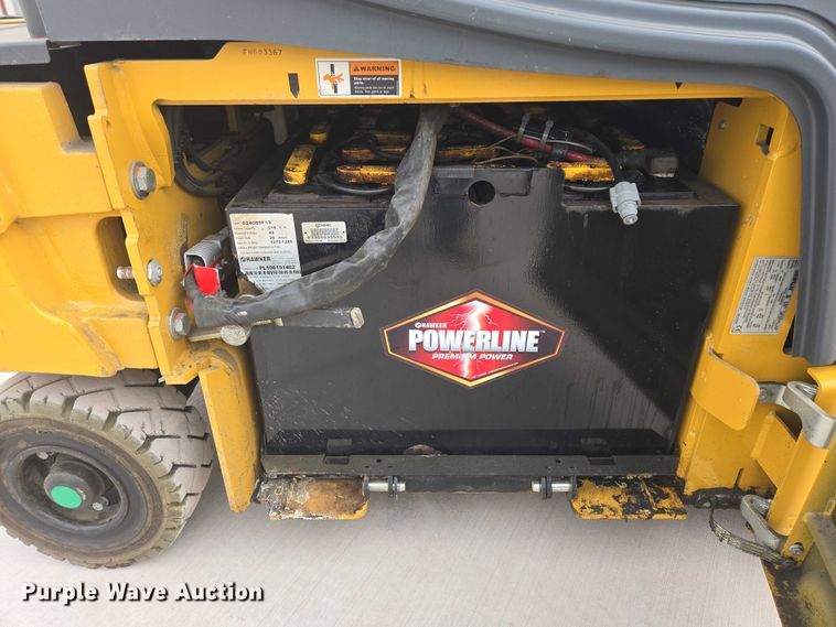 image for item DY1136 Caterpillar EP4000 forklift