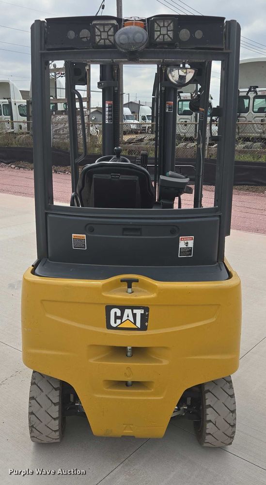image for item DY1137 Caterpillar EP4000 forklift