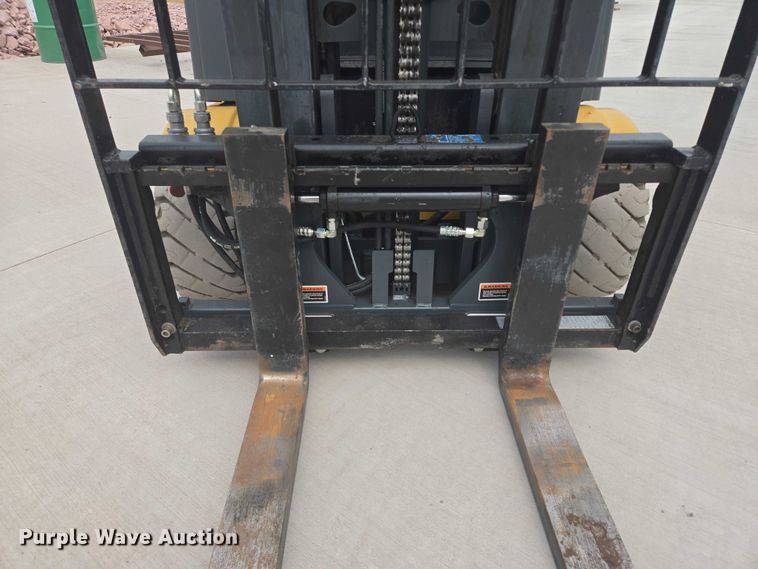 image for item DY1137 Caterpillar EP4000 forklift