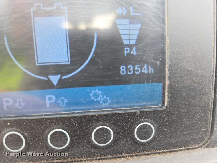 image for item DY1137 Caterpillar EP4000 forklift