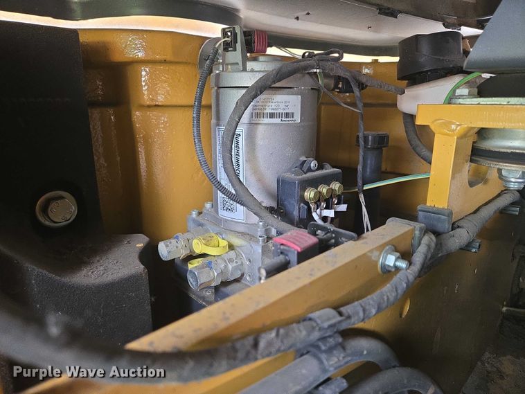 image for item DY1137 Caterpillar EP4000 forklift