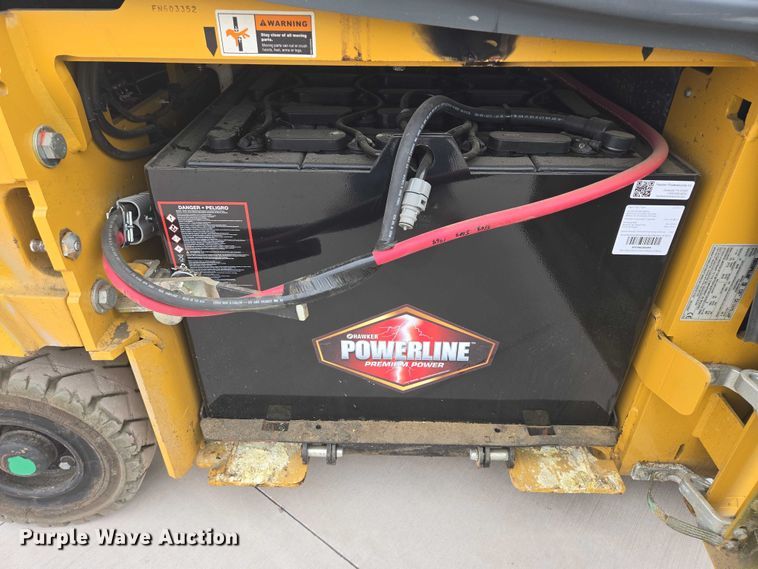 image for item DY1137 Caterpillar EP4000 forklift