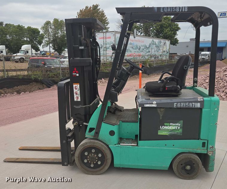 image for item DY1138 Mitsubishi FBC25N forklift