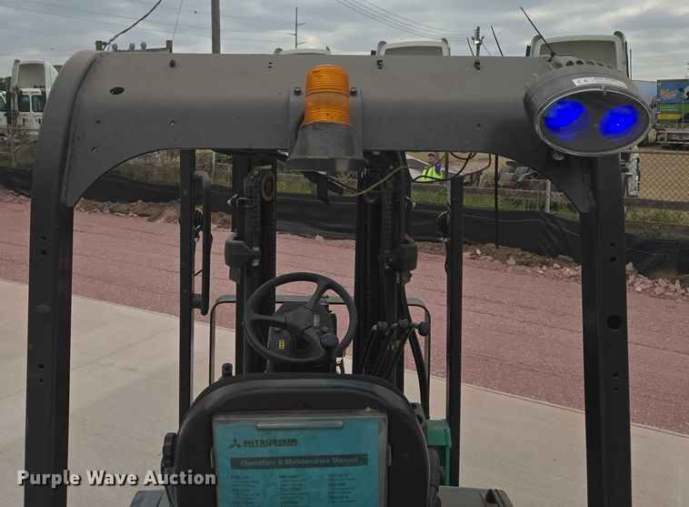 image for item DY1138 Mitsubishi FBC25N forklift