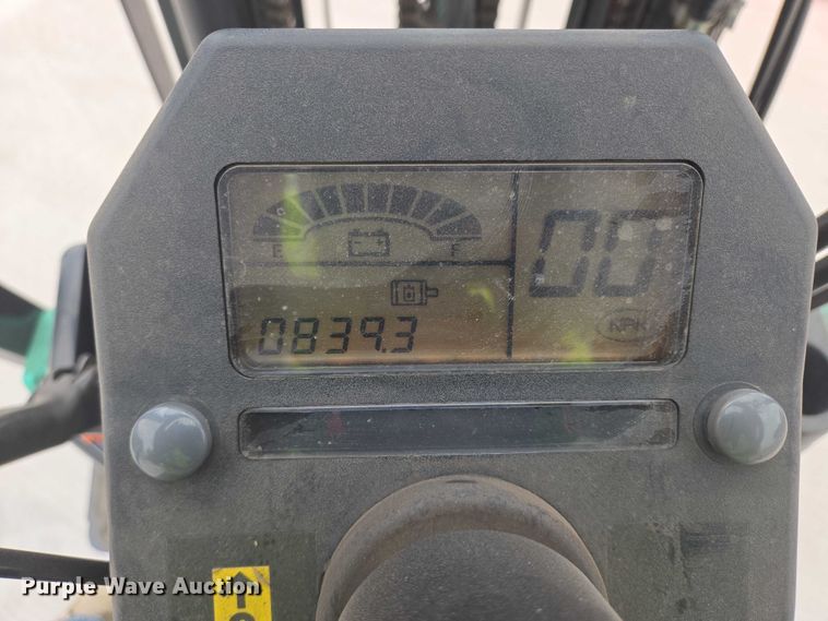 image for item DY1138 Mitsubishi FBC25N forklift