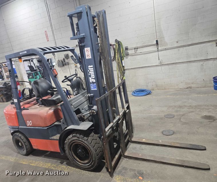 image for item DY1141 Tailift FG30 forklift
