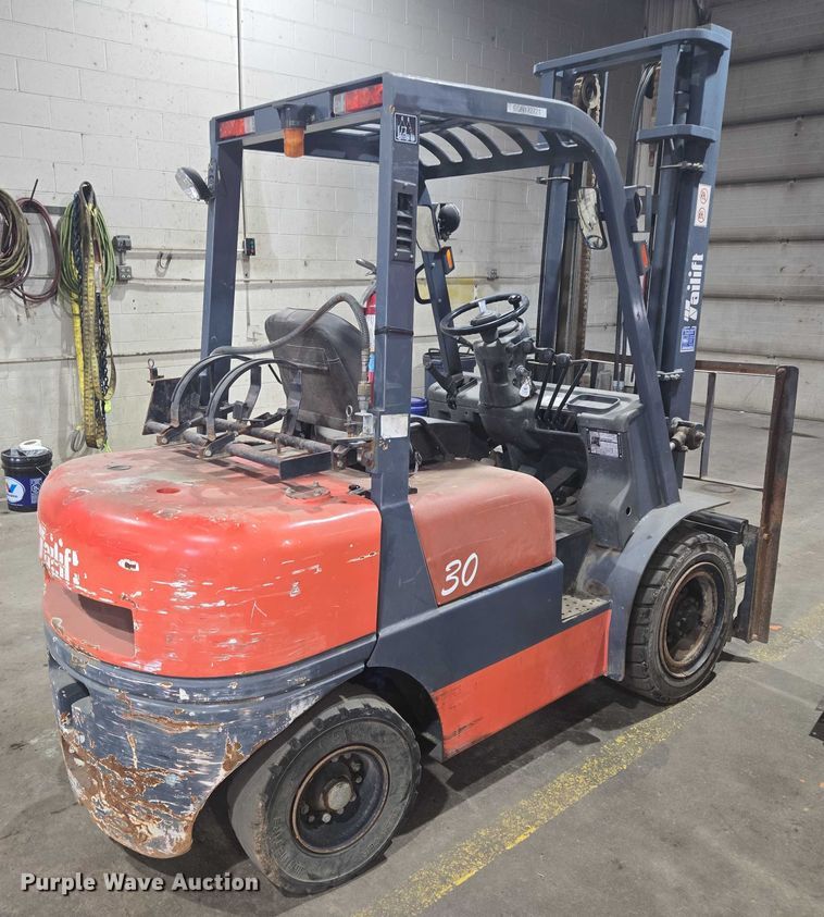 image for item DY1141 Tailift FG30 forklift