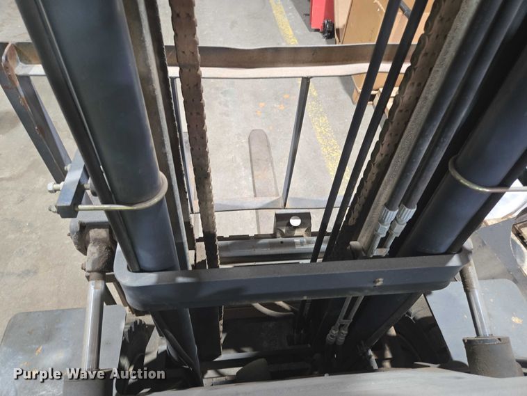 image for item DY1141 Tailift FG30 forklift