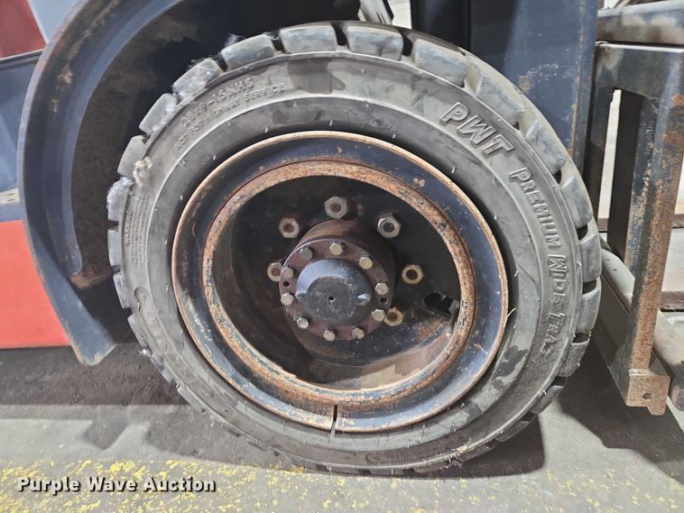 image for item DY1141 Tailift FG30 forklift