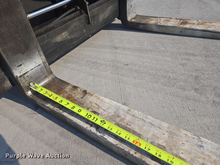 image for item DY1173 Caterpillar E6500-AC forklift