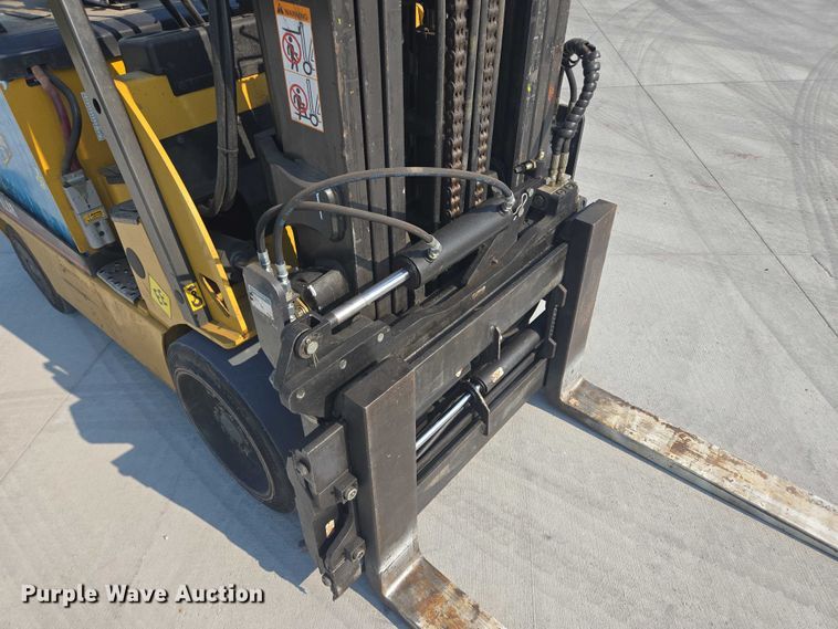 image for item DY1173 Caterpillar E6500-AC forklift