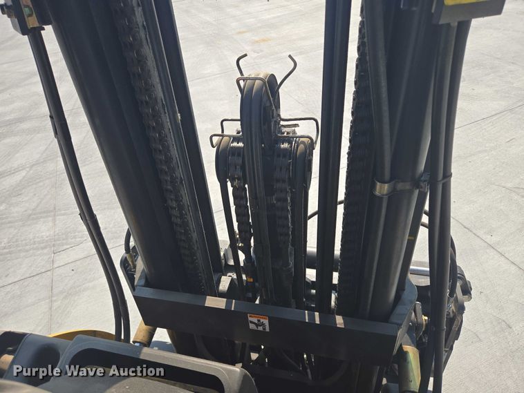 image for item DY1173 Caterpillar E6500-AC forklift