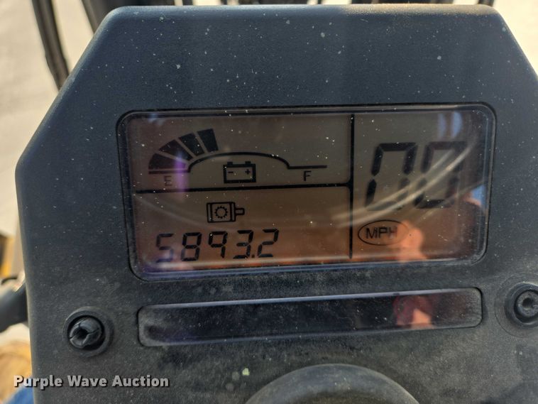 image for item DY1173 Caterpillar E6500-AC forklift