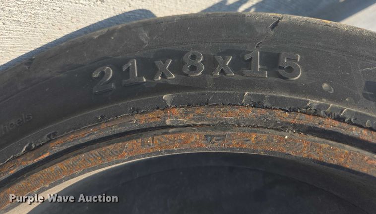 image for item DY1173 Caterpillar E6500-AC forklift