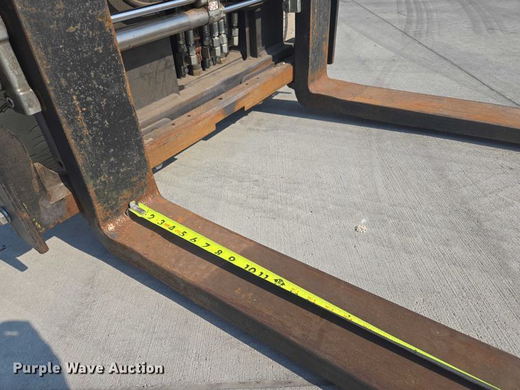 image for item DY1174 Caterpillar EC30LN2 forklift