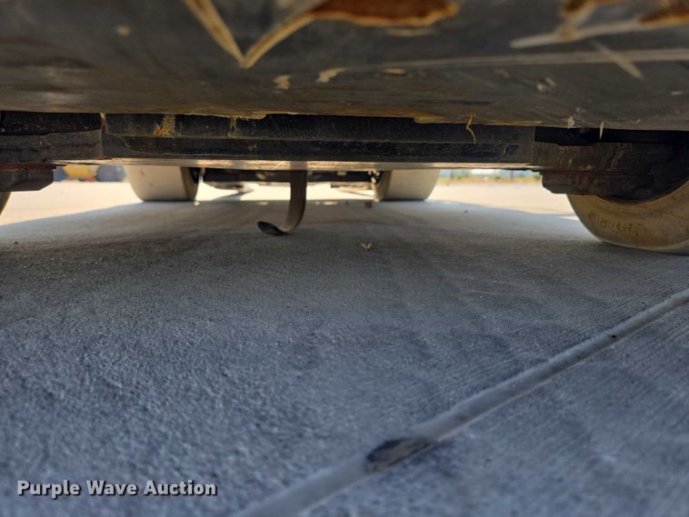 image for item DY1174 Caterpillar EC30LN2 forklift