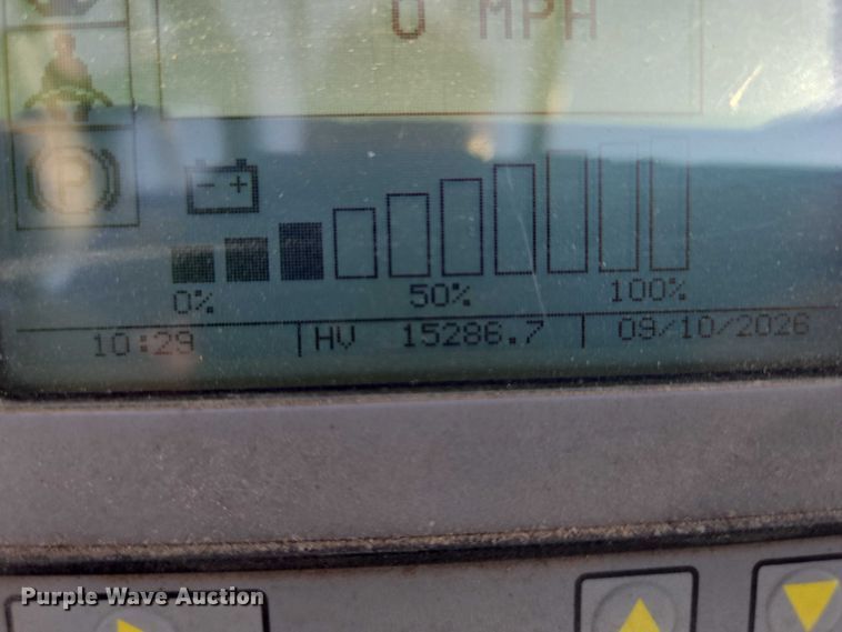 image for item DY1174 Caterpillar EC30LN2 forklift