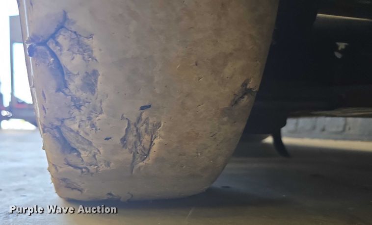 image for item DY1175 Caterpillar EC30LN2 forklift