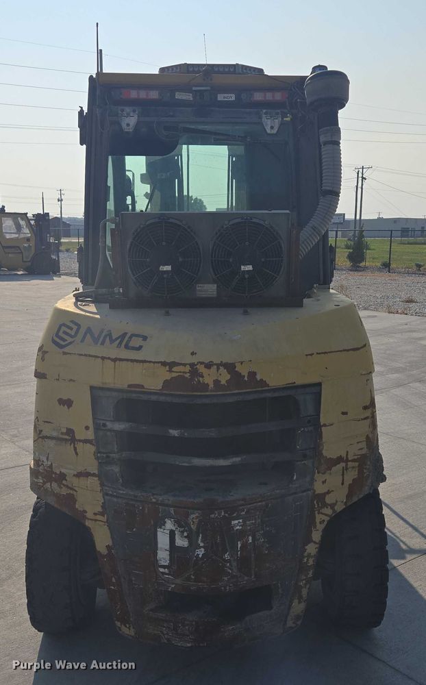 image for item DY1176 Caterpillar PD10000 forklift