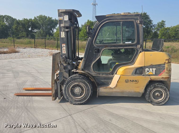 image for item DY1176 Caterpillar PD10000 forklift