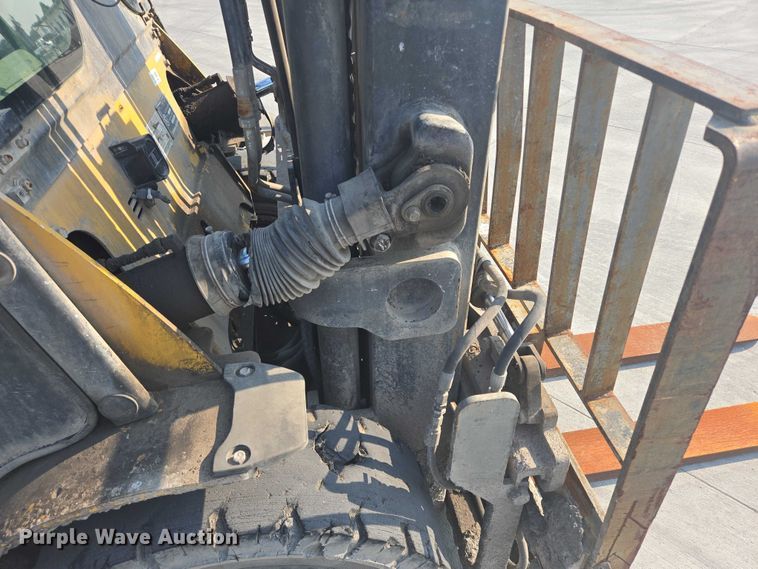 image for item DY1176 Caterpillar PD10000 forklift