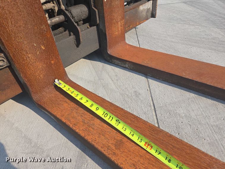 image for item DY1176 Caterpillar PD10000 forklift