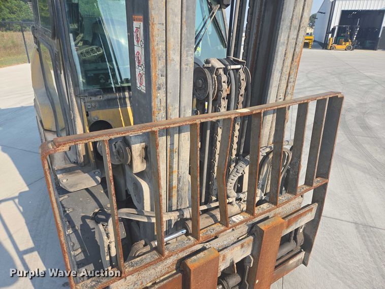 image for item DY1176 Caterpillar PD10000 forklift