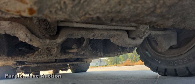 image for item DY1176 Caterpillar PD10000 forklift