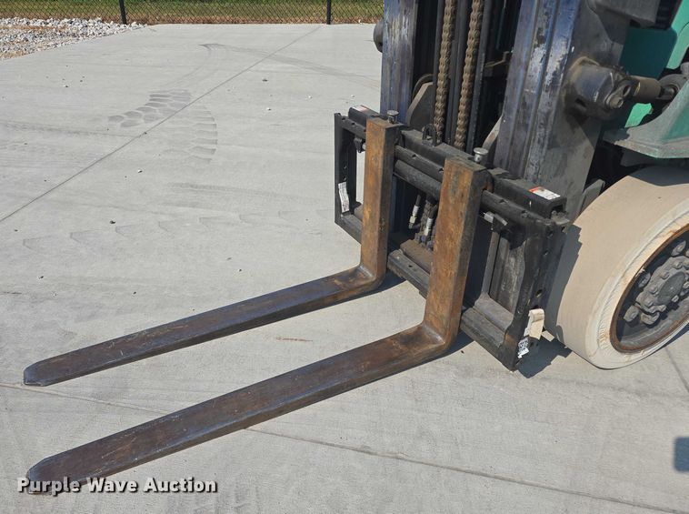 image for item DY1177 Mitsubishi FGC25N forklift