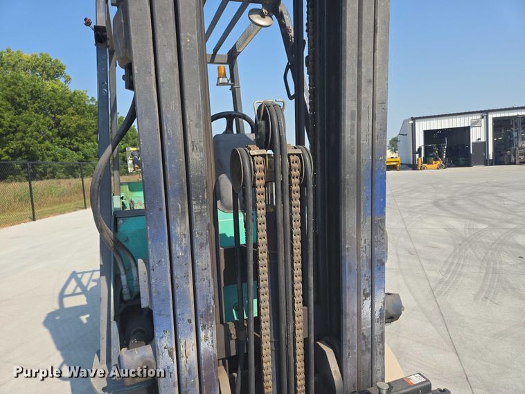 image for item DY1177 Mitsubishi FGC25N forklift