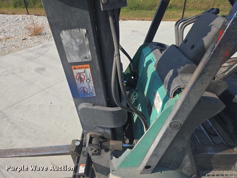 image for item DY1177 Mitsubishi FGC25N forklift