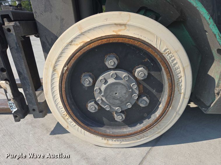 image for item DY1177 Mitsubishi FGC25N forklift