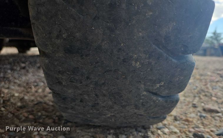 image for item DY1178 Caterpillar GP33N forklift