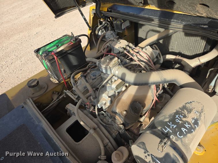 image for item DY1190 Caterpillar GP40 forklift