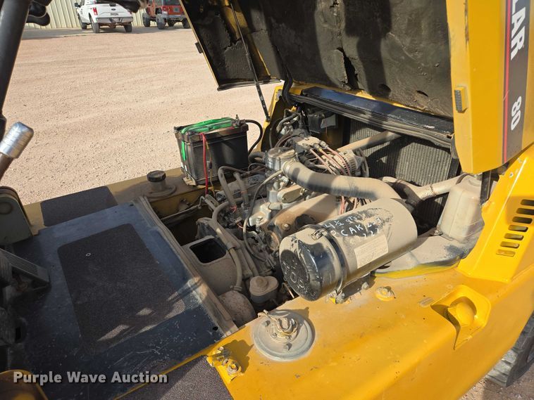 image for item DY1190 Caterpillar GP40 forklift