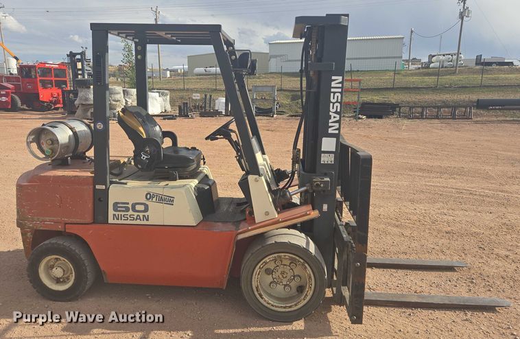 image for item DY1191 Nissan 60 forklift