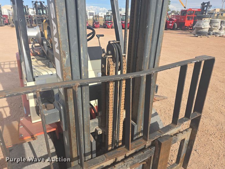 image for item DY1191 Nissan 60 forklift