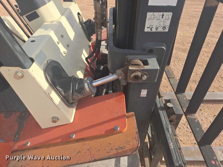 image for item DY1191 Nissan 60 forklift