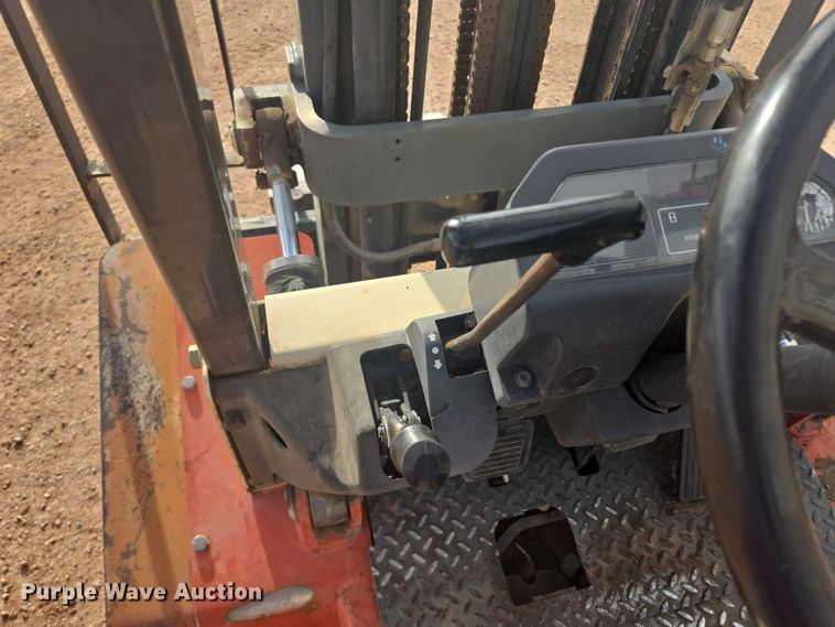 image for item DY1191 Nissan 60 forklift