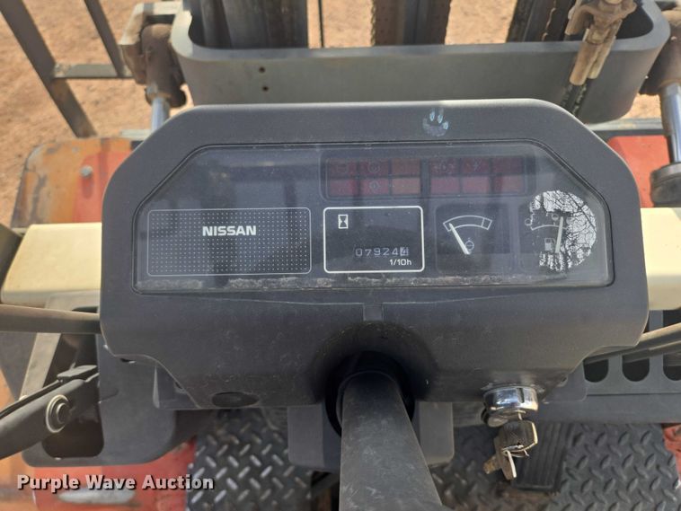 image for item DY1191 Nissan 60 forklift