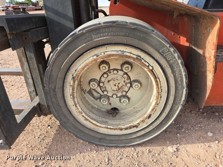 image for item DY1191 Nissan 60 forklift