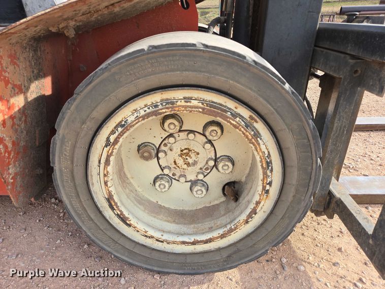 image for item DY1191 Nissan 60 forklift