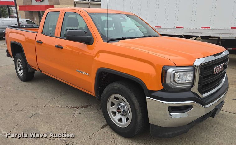 image for item DY1216 2018 GMC Sierra 1500 Double Cab pickup truck