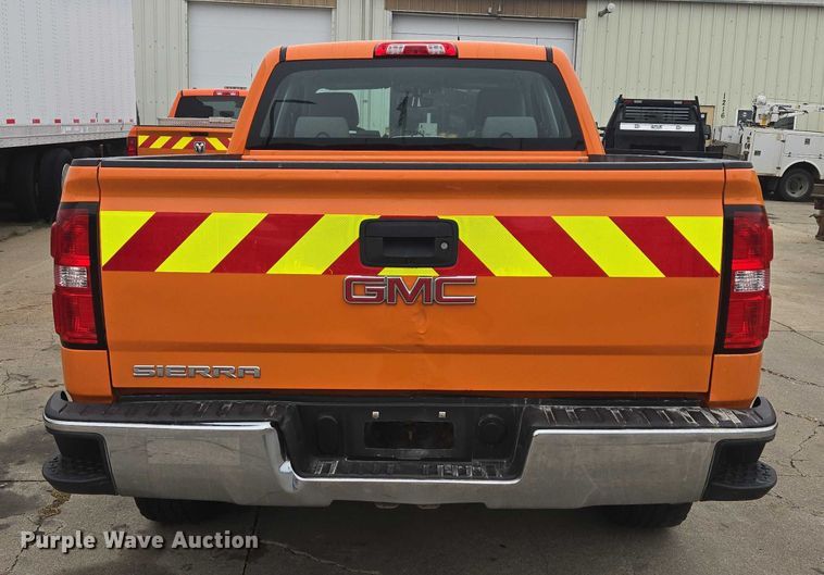 image for item DY1216 2018 GMC Sierra 1500 Double Cab pickup truck