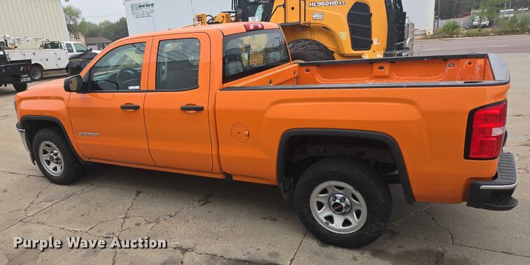 image for item DY1216 2018 GMC Sierra 1500 Double Cab pickup truck