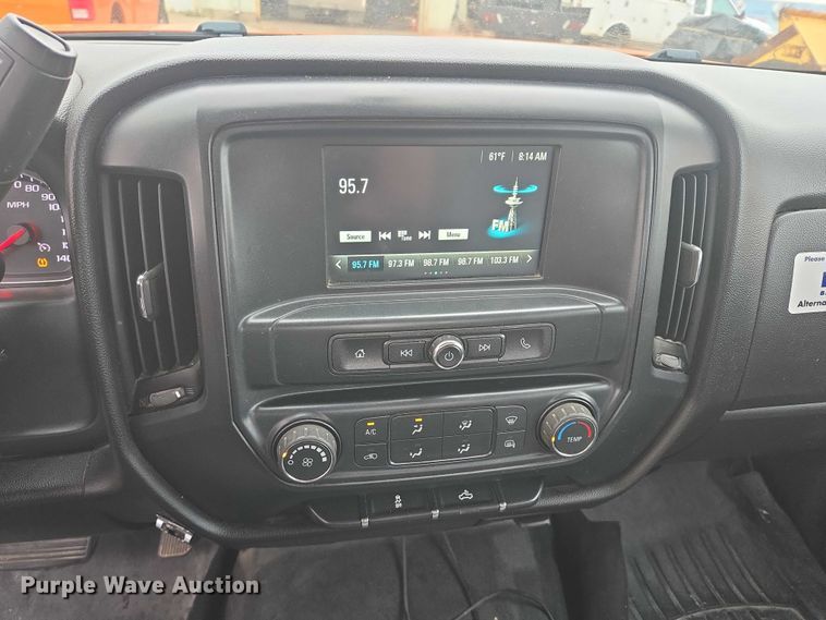 image for item DY1216 2018 GMC Sierra 1500 Double Cab pickup truck