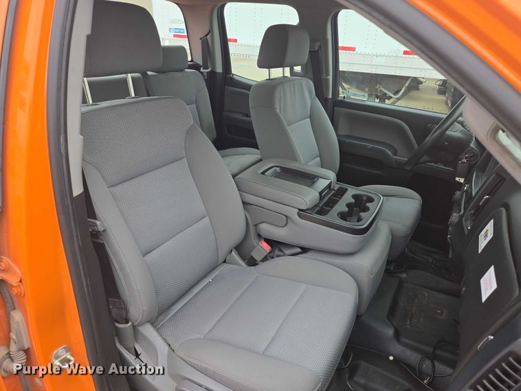 image for item DY1216 2018 GMC Sierra 1500 Double Cab pickup truck