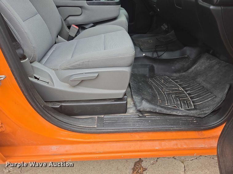 image for item DY1216 2018 GMC Sierra 1500 Double Cab pickup truck