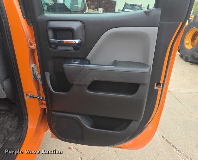 image for item DY1216 2018 GMC Sierra 1500 Double Cab pickup truck