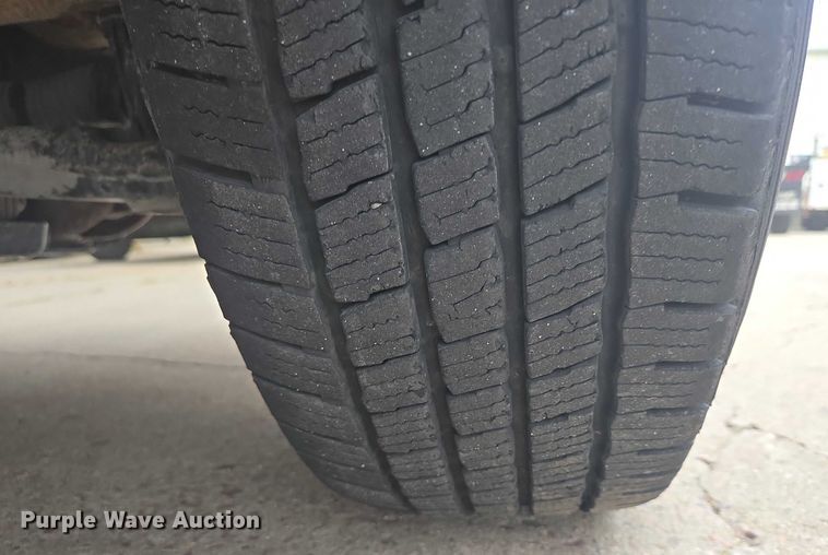 image for item DY1216 2018 GMC Sierra 1500 Double Cab pickup truck